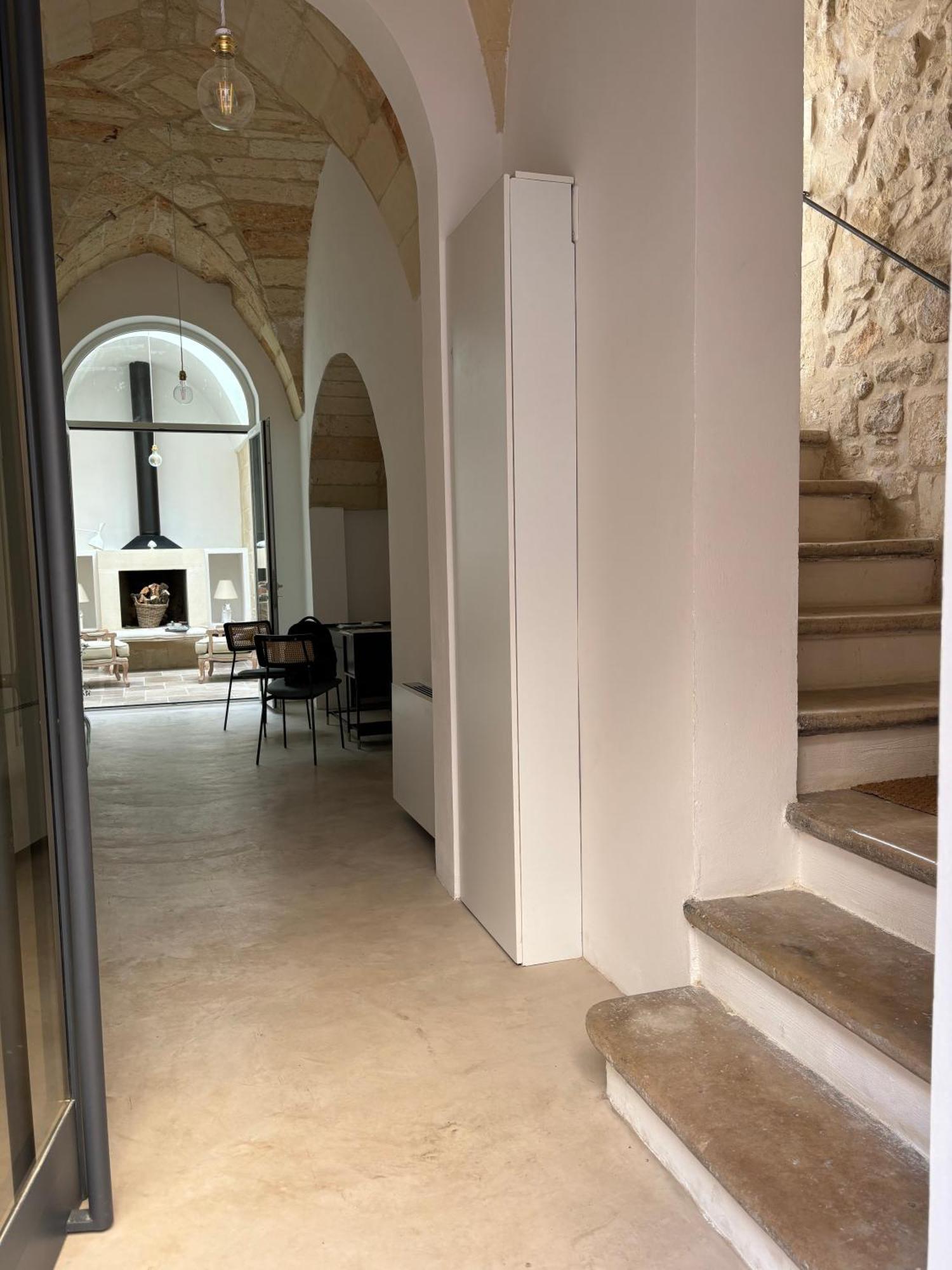Alora Boutique Suites Λέτσε Εξωτερικό φωτογραφία