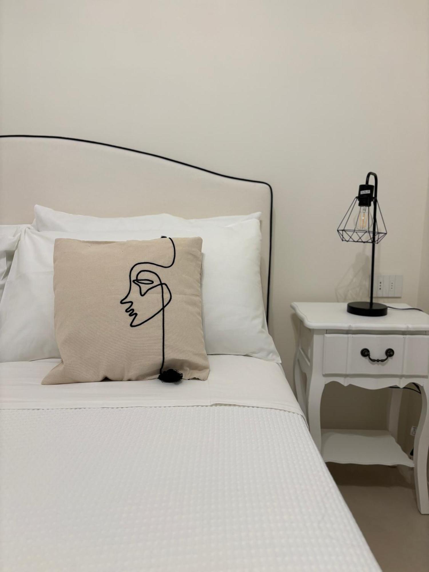 Alora Boutique Suites Λέτσε Εξωτερικό φωτογραφία