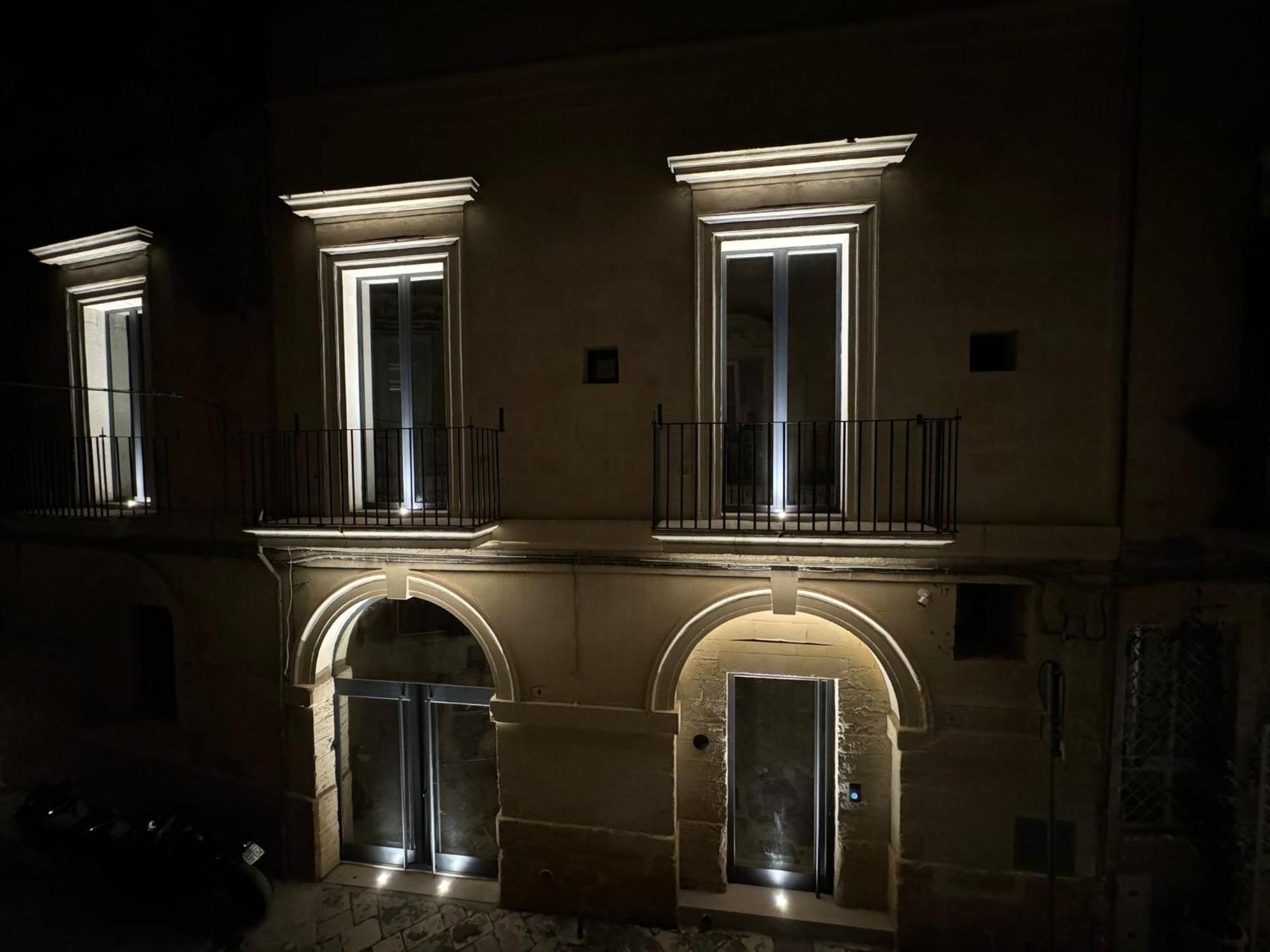 Alora Boutique Suites Λέτσε Εξωτερικό φωτογραφία