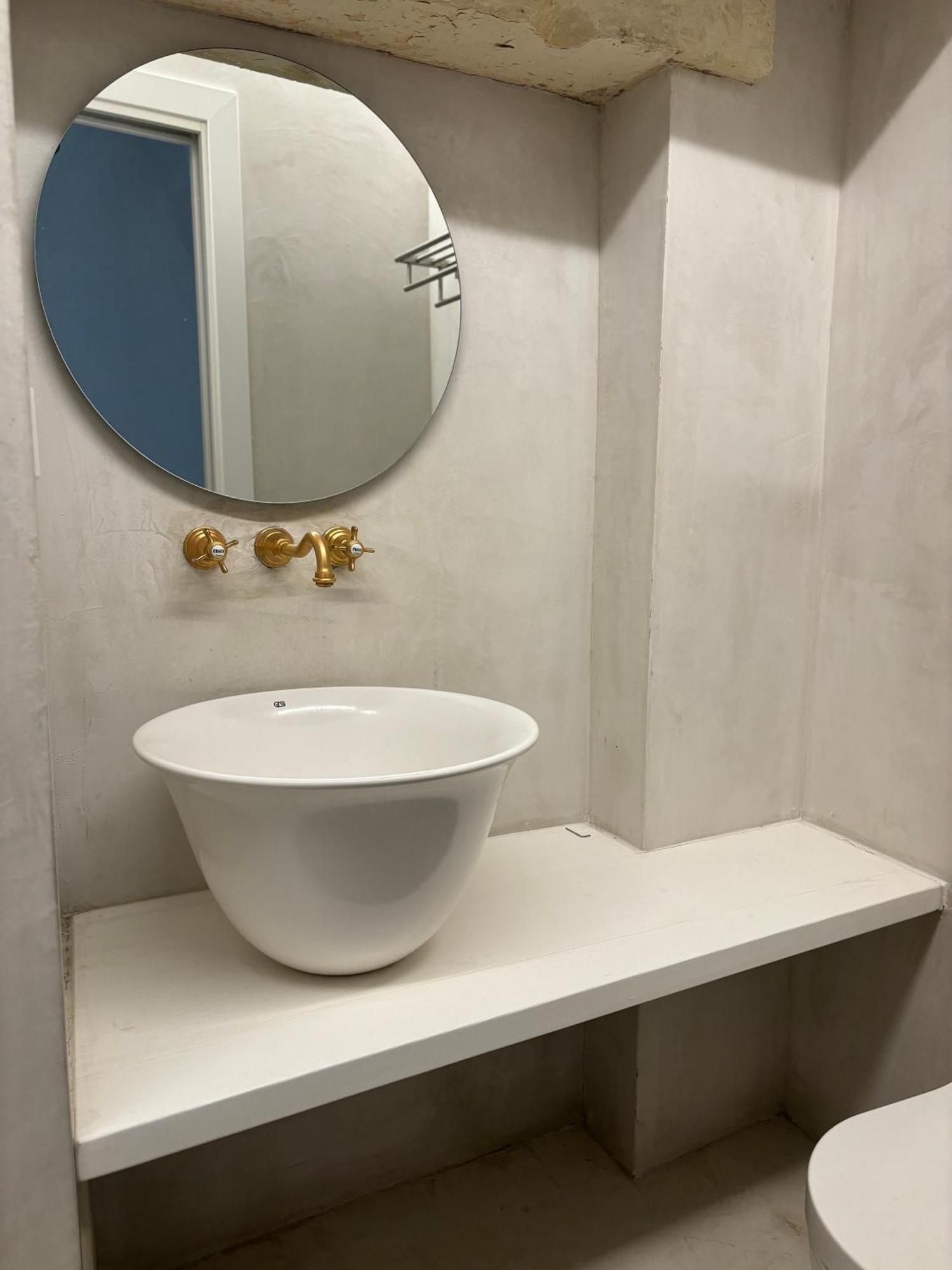 Alora Boutique Suites Λέτσε Εξωτερικό φωτογραφία