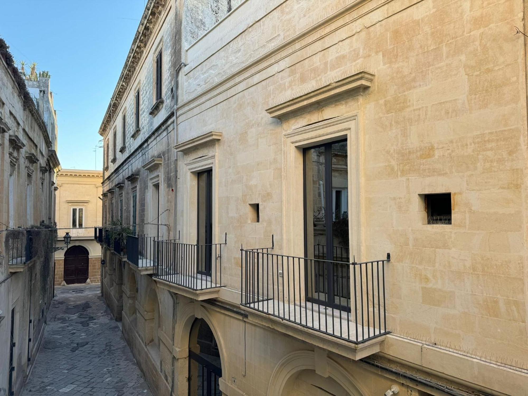 Alora Boutique Suites Λέτσε Εξωτερικό φωτογραφία